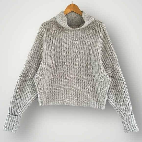 Maeve Sweaters - Anthropologie Maeve sweater pullover size XS